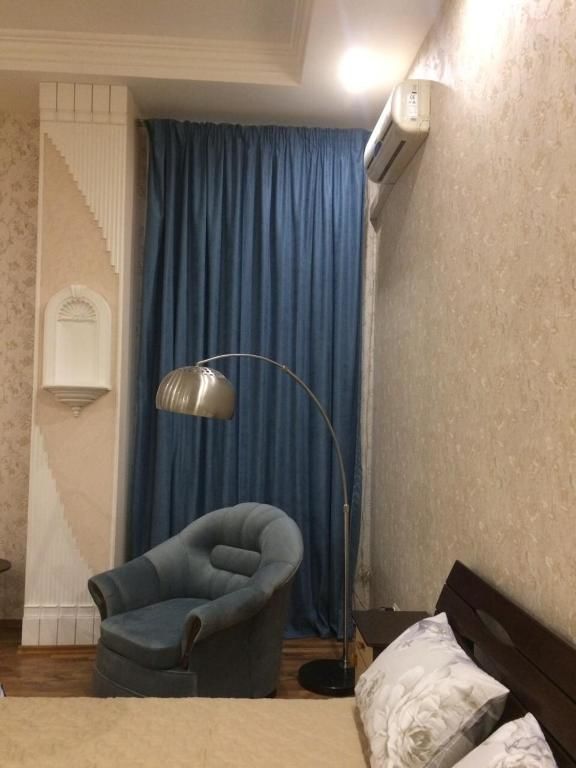 Апартаменты Deribasovskaya apartment Одесса-20