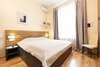 hotel_img